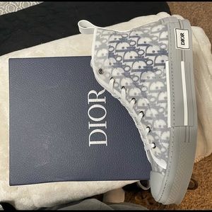 Dior